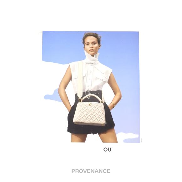 🔴 Louis Vuitton The Book #11 - Picture 2 of 8